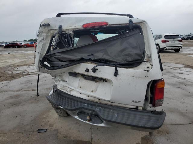 Ford Explorer Xlt Image 11