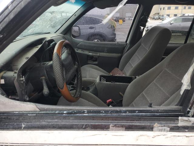 Ford Explorer Xlt Image 8