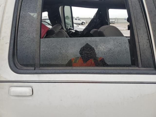 Ford Explorer Xlt Image 9