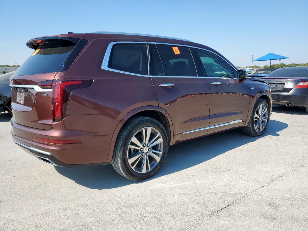 Cadillac XT6 Premium Luxury Image 2