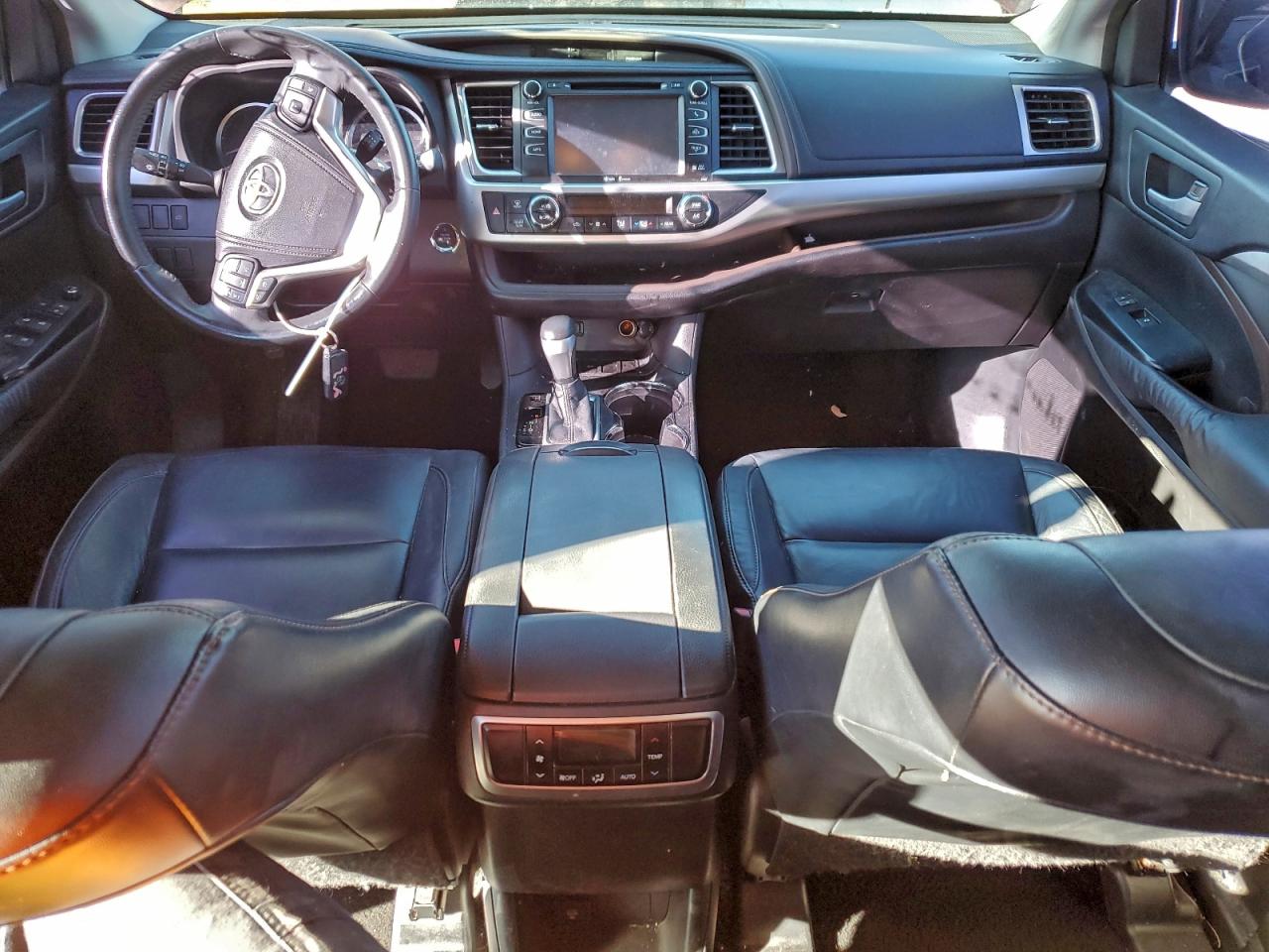 Toyota Highlander Xle Image 7