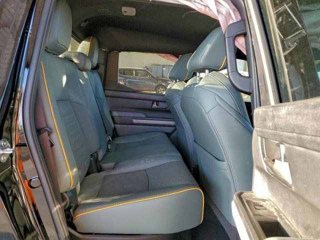 Toyota Tacoma Double Cab Image 5