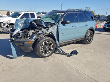  Salvage Ford Bronco