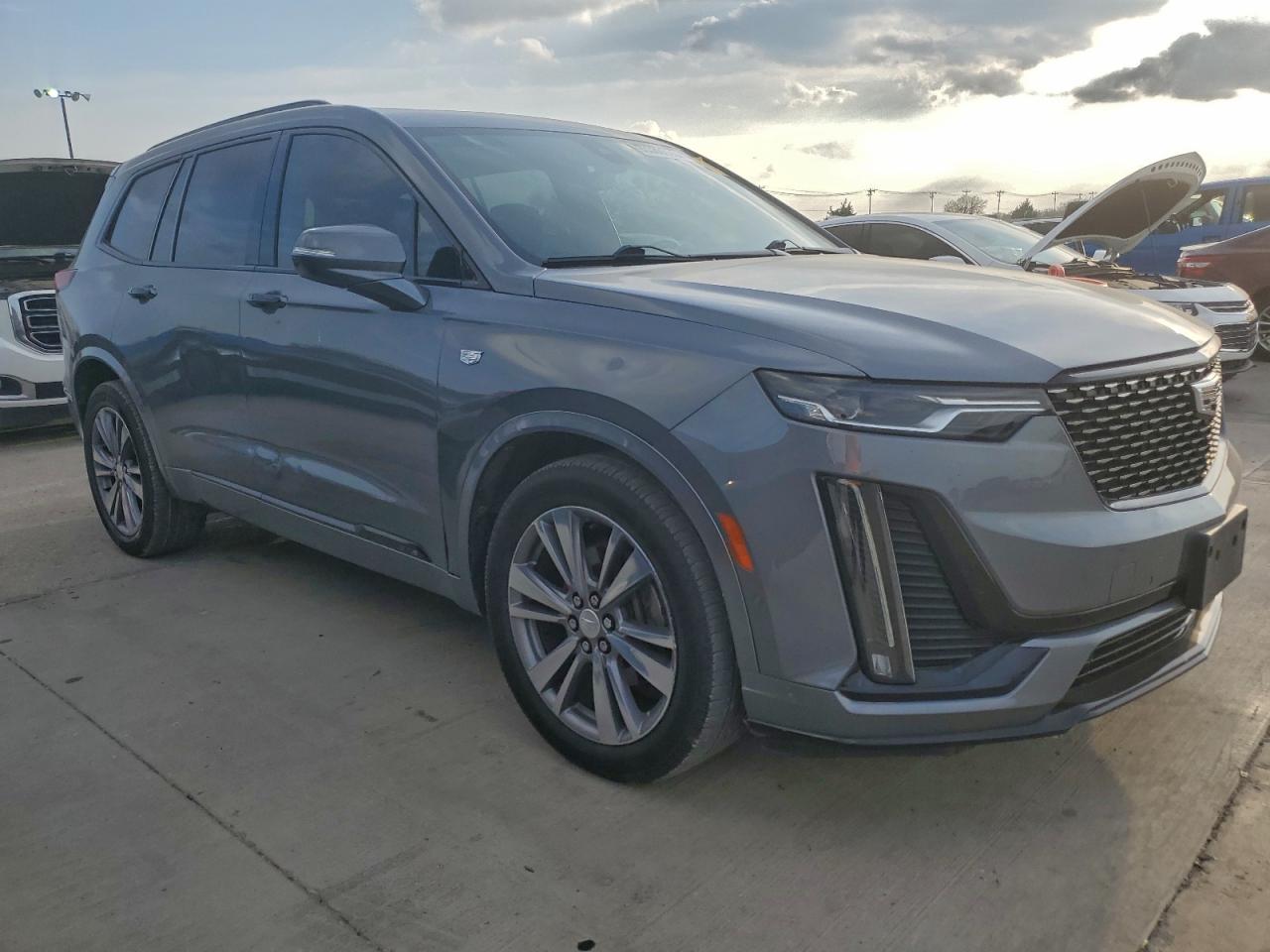 Cadillac XT6 Premium Luxury Image 3