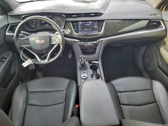 Cadillac XT6 Premium Luxury Image 13