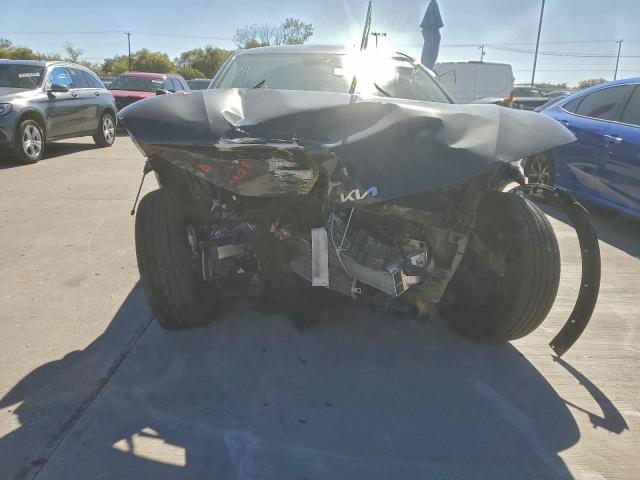 Kia EV6 Light Image 6