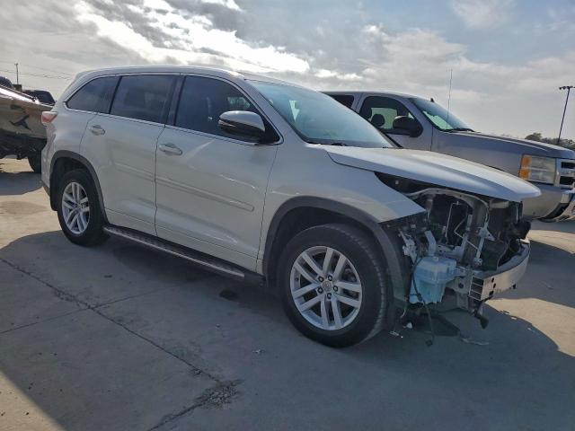 Toyota Highlander Le Image 4