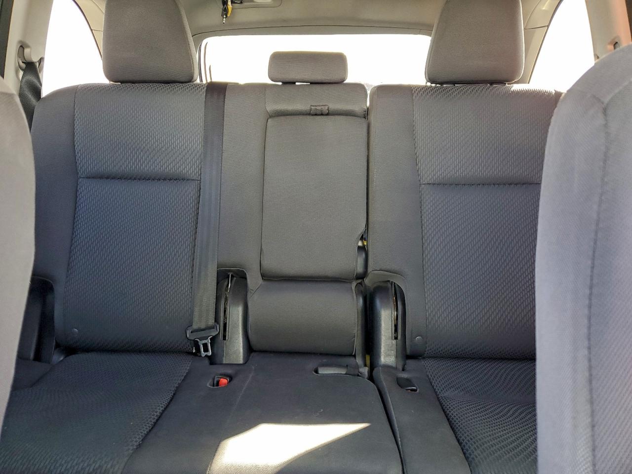 Toyota Highlander Le Image 7