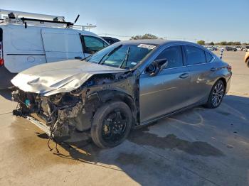 Salvage Lexus Es
