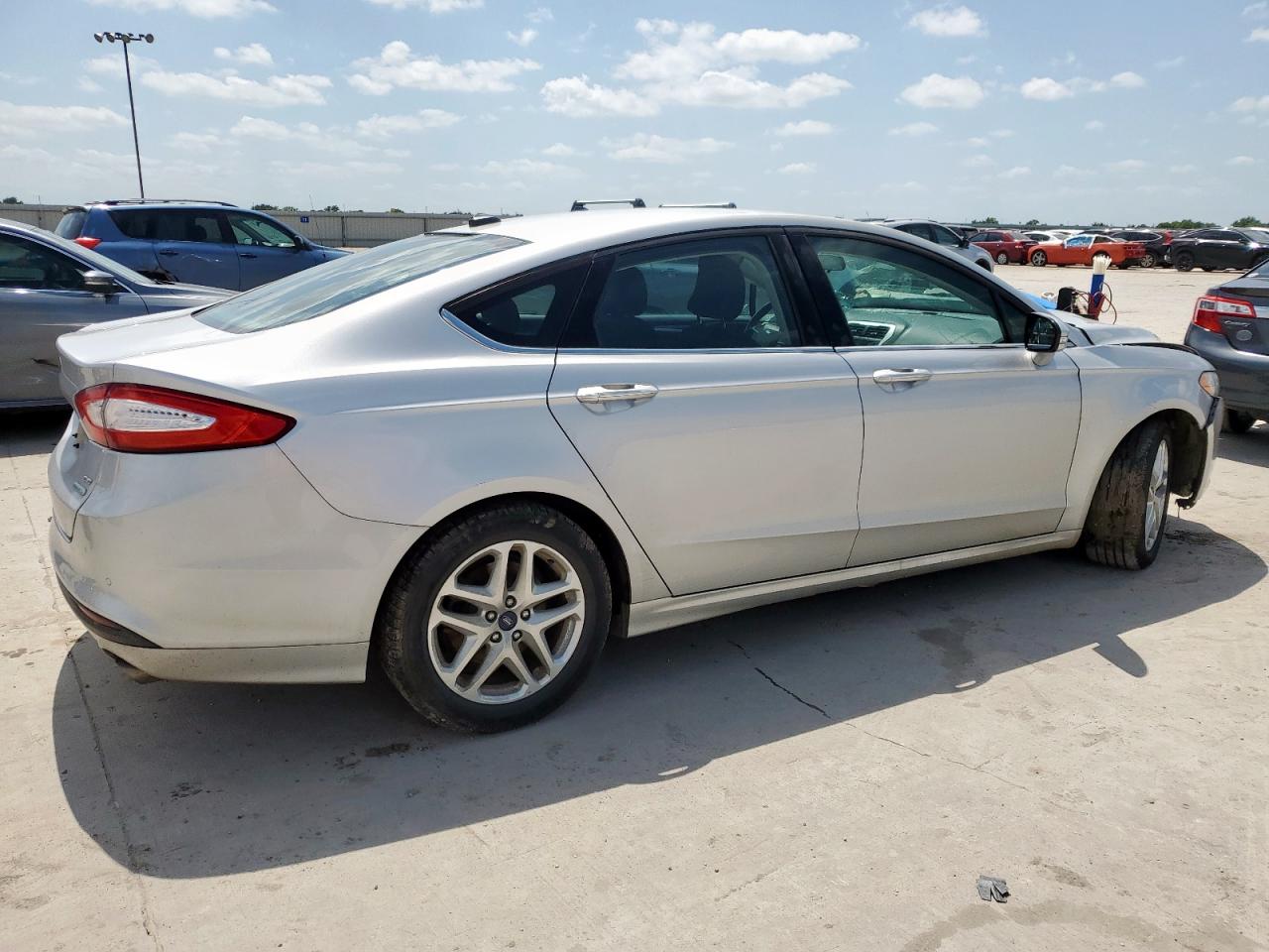 Ford Fusion Se Image 5