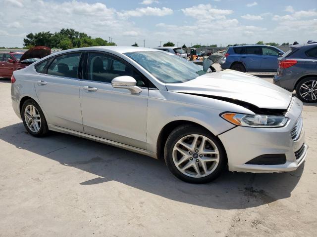 Ford Fusion Se Image 11