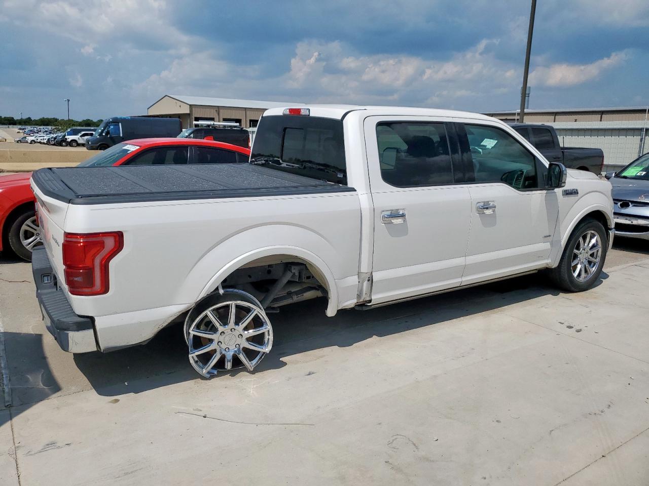 Ford F-150 Supercrew Image 2