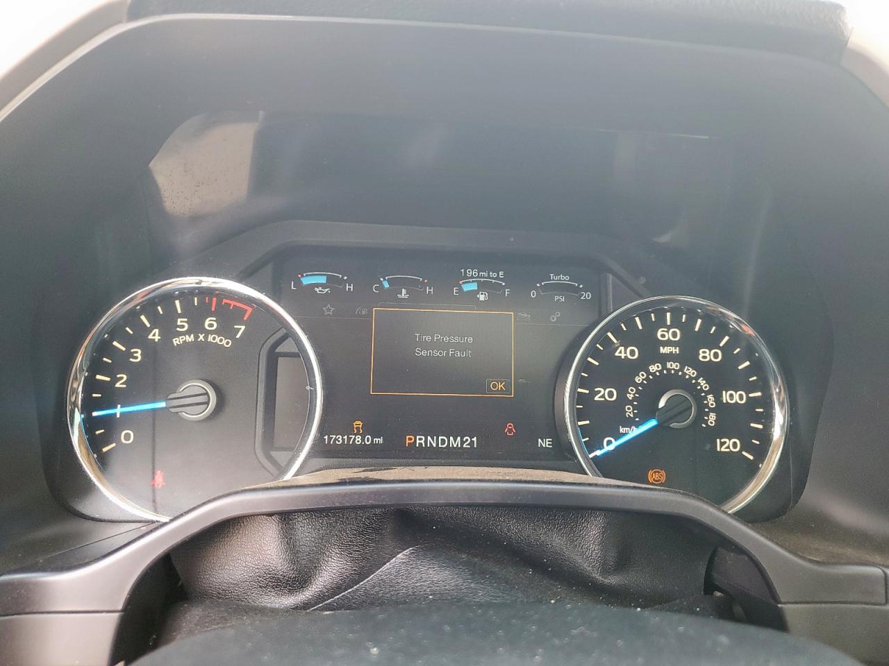 Ford F-150 Supercrew Image 8