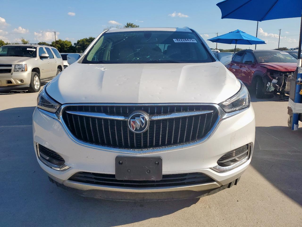 Buick Enclave Essence Image 6