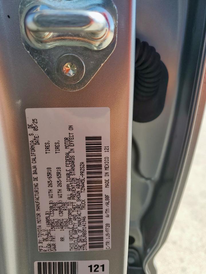 Toyota Tacoma Double Cab Image 7