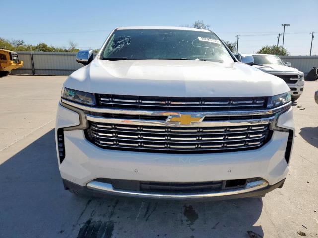 Chevrolet Suburban C1500 Premier Image 5