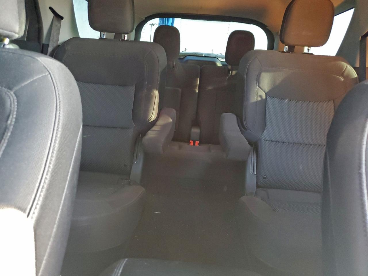 Ford Explorer Xlt Image 8