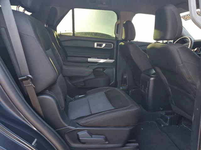 Ford Explorer Xlt Image 2