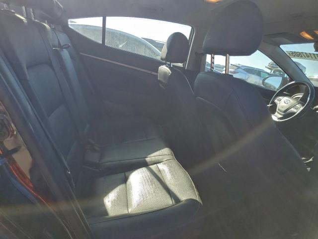 Hyundai ELANTRA Se Image 12