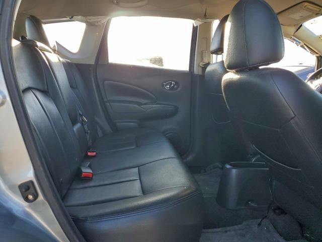 Nissan Versa S Image 6