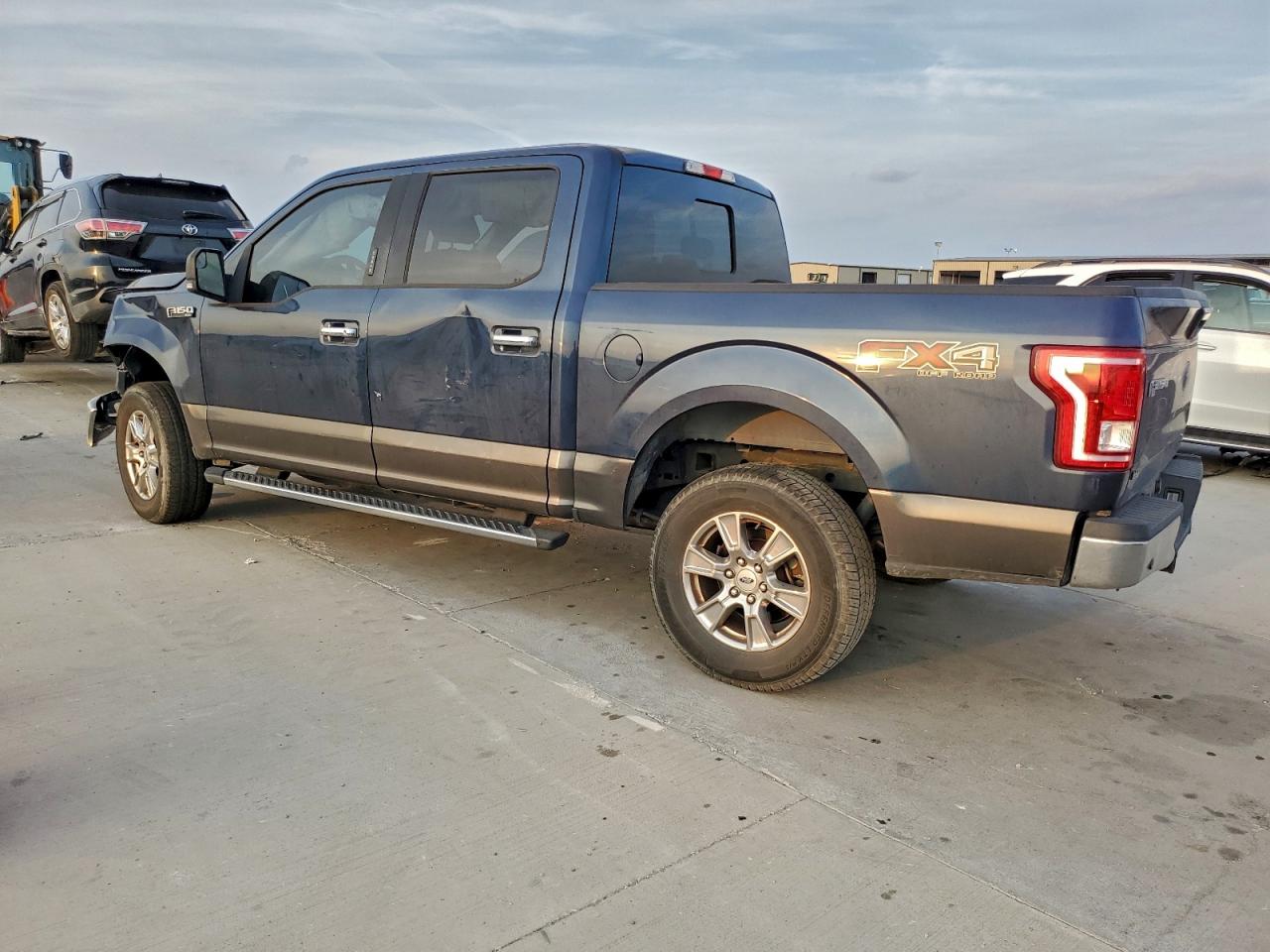 Ford F-150 Supercrew Image 7