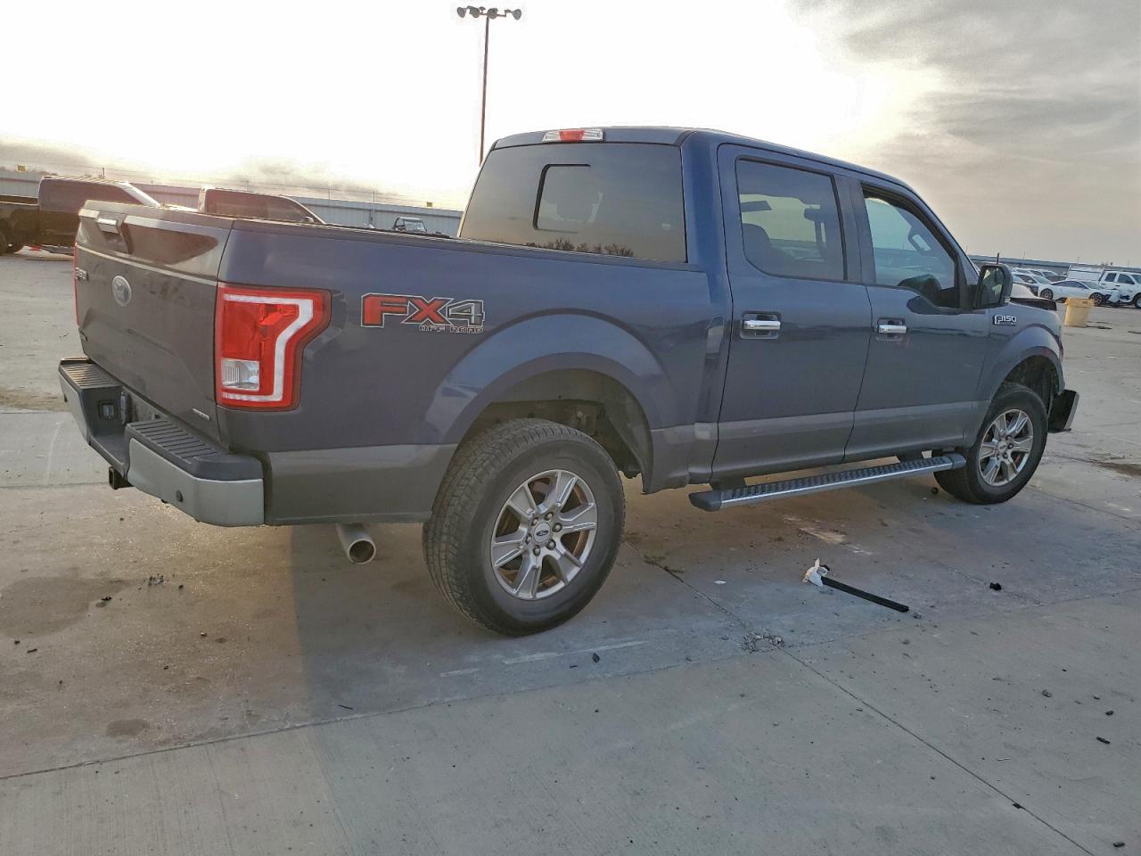 Ford F-150 Supercrew Image 9