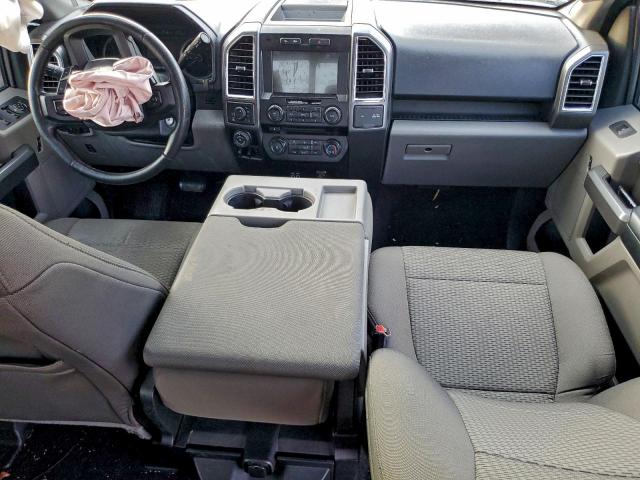 Ford F-150 Supercrew Image 4