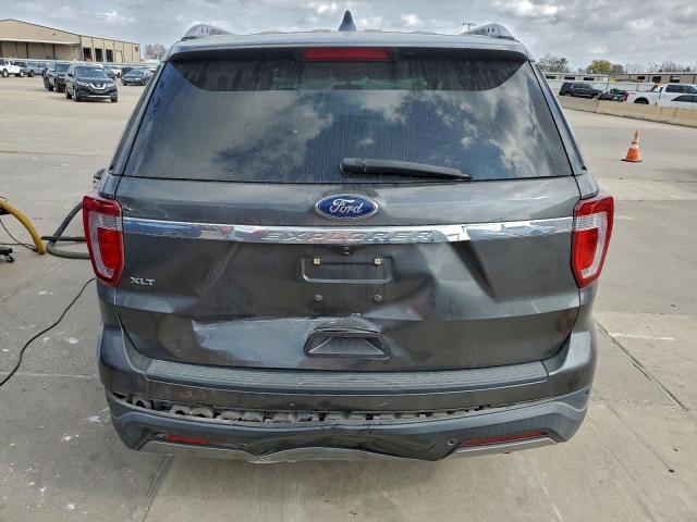 Ford Explorer Xlt Image 5