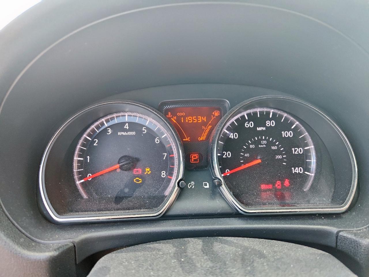 Nissan Versa S Image 7