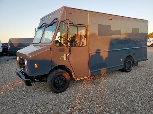  Salvage Freightliner Chassis M