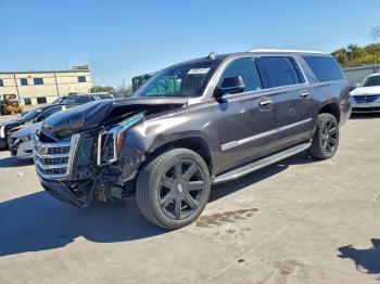  Salvage Cadillac Escalade