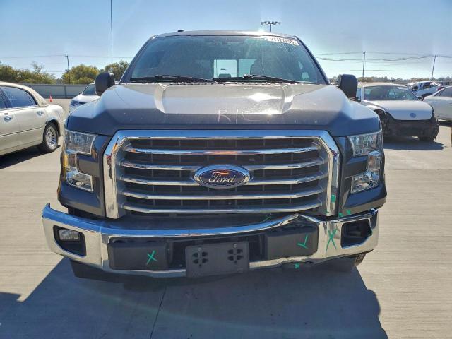 Ford F-150 Supercrew Image 2