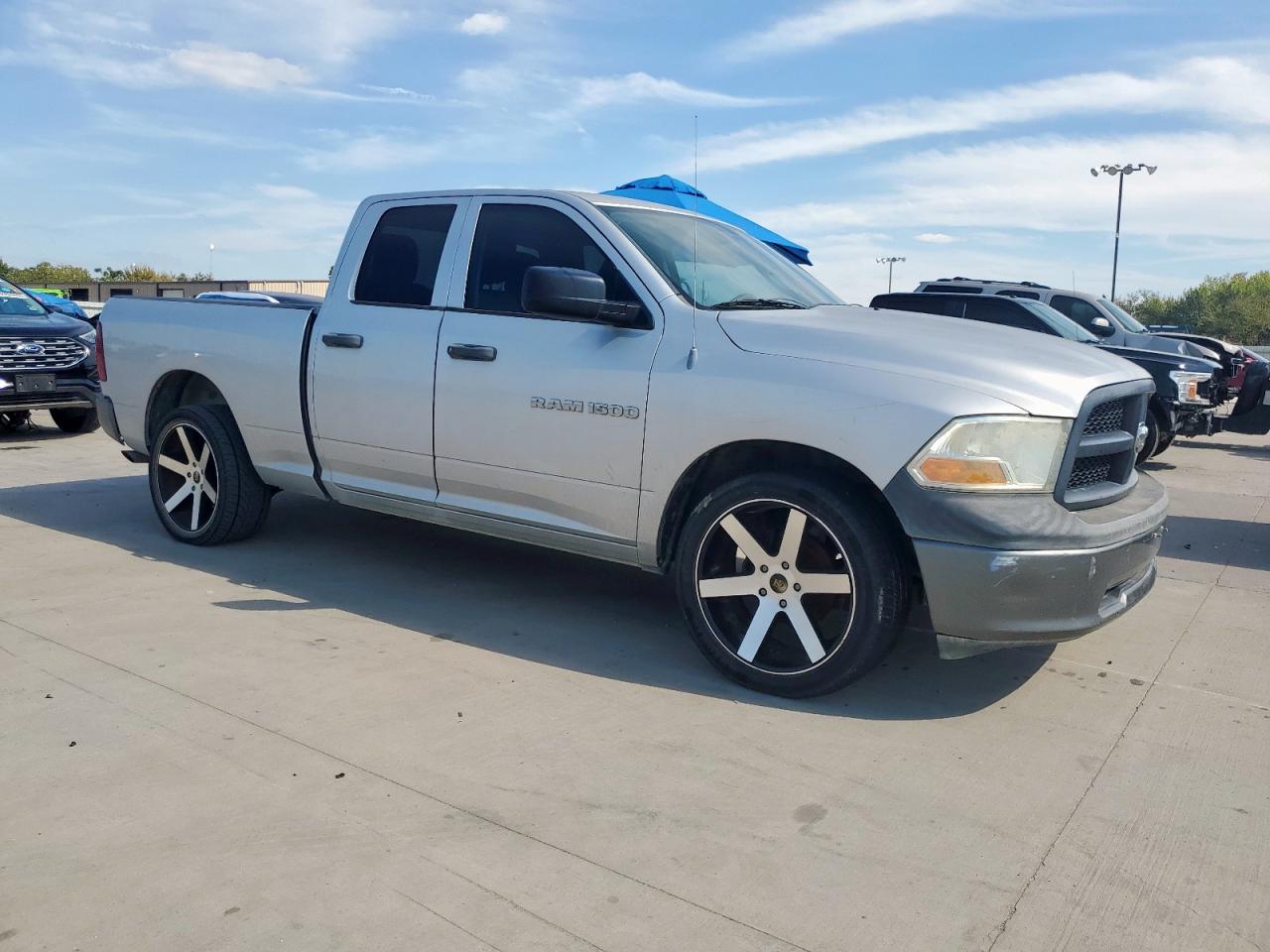 Dodge Ram 1500 Image 4