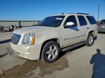  Salvage GMC Yukon