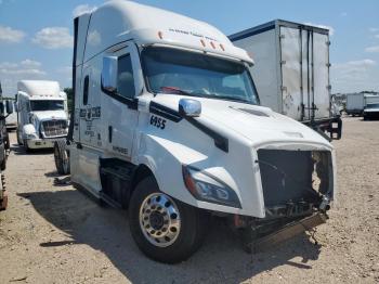  Salvage Freightliner Cascadia 1