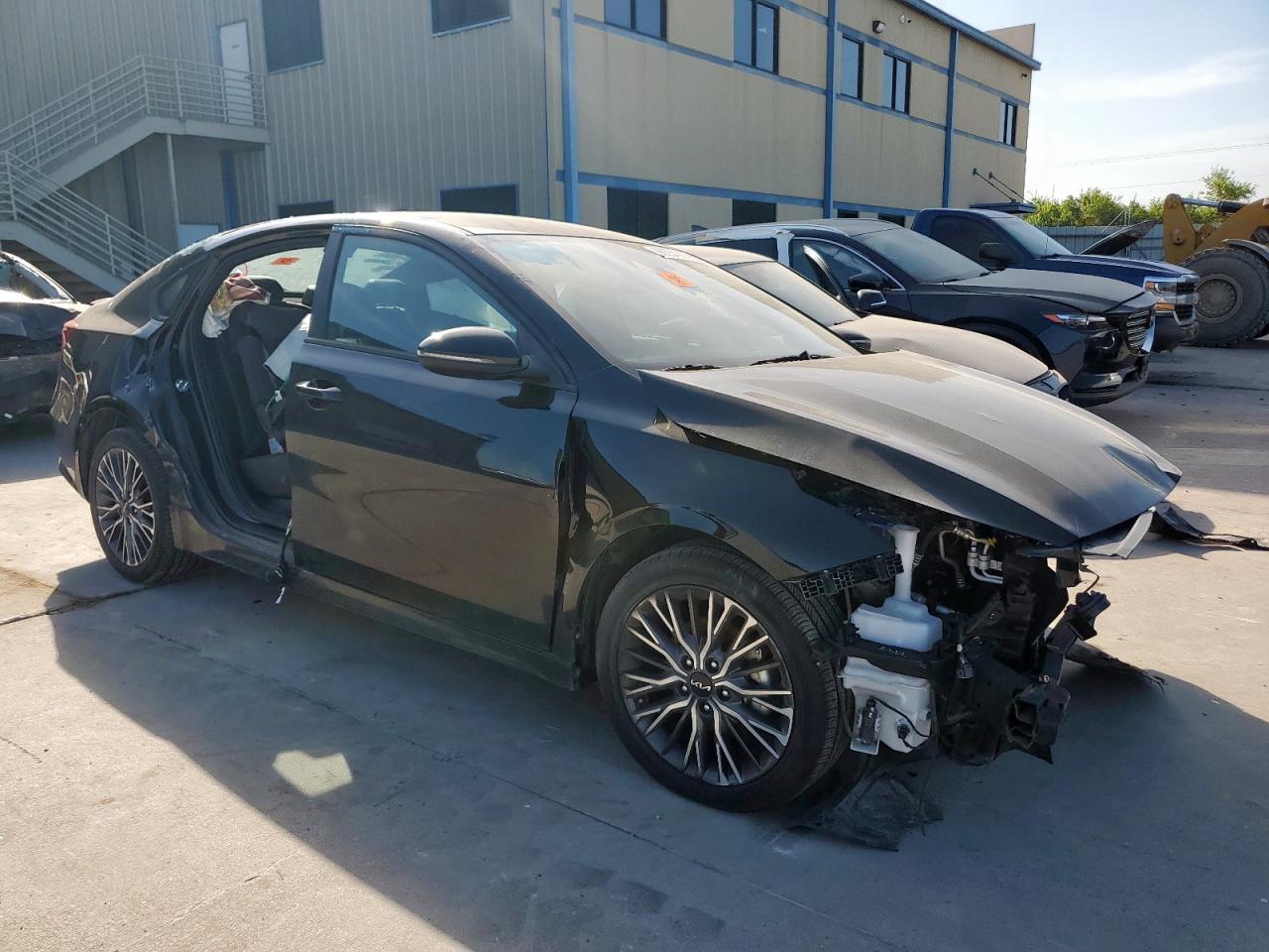 Kia Forte Gt Line Image 2