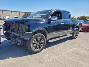  Salvage Nissan Titan