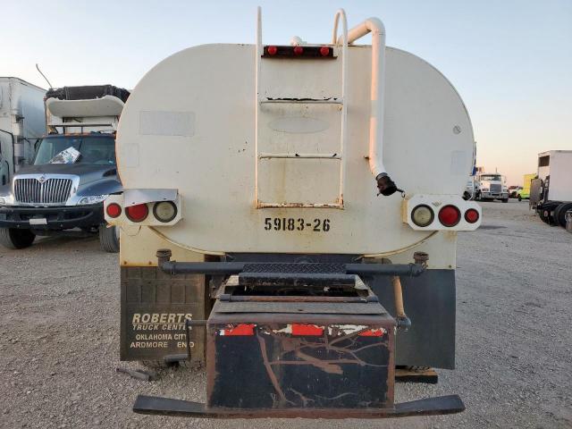 Ford F-750 Super Duty Image 5