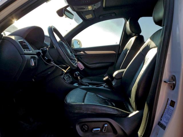 Audi Q3 Premium Image 8