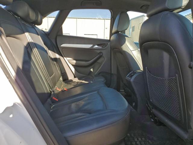 Audi Q3 Premium Image 6