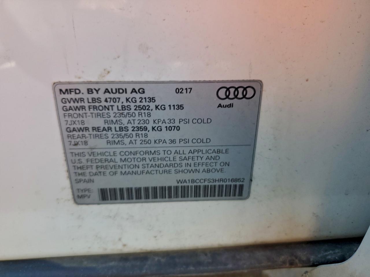 Audi Q3 Premium Image 10