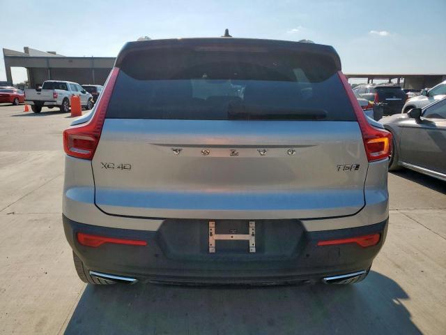 Volvo XC40 T5 Momentum Image 5