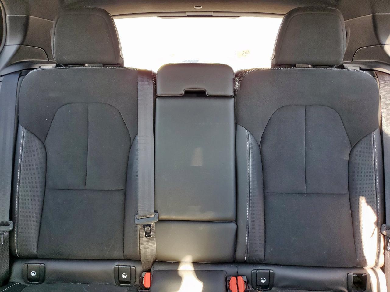 Volvo XC40 T5 Momentum Image 10