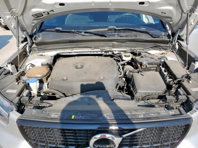 Volvo XC40 T5 Momentum Image 8