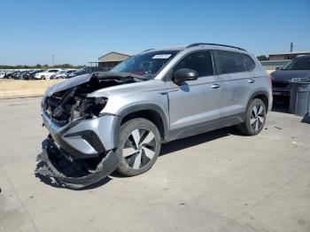  Salvage Volkswagen Taos