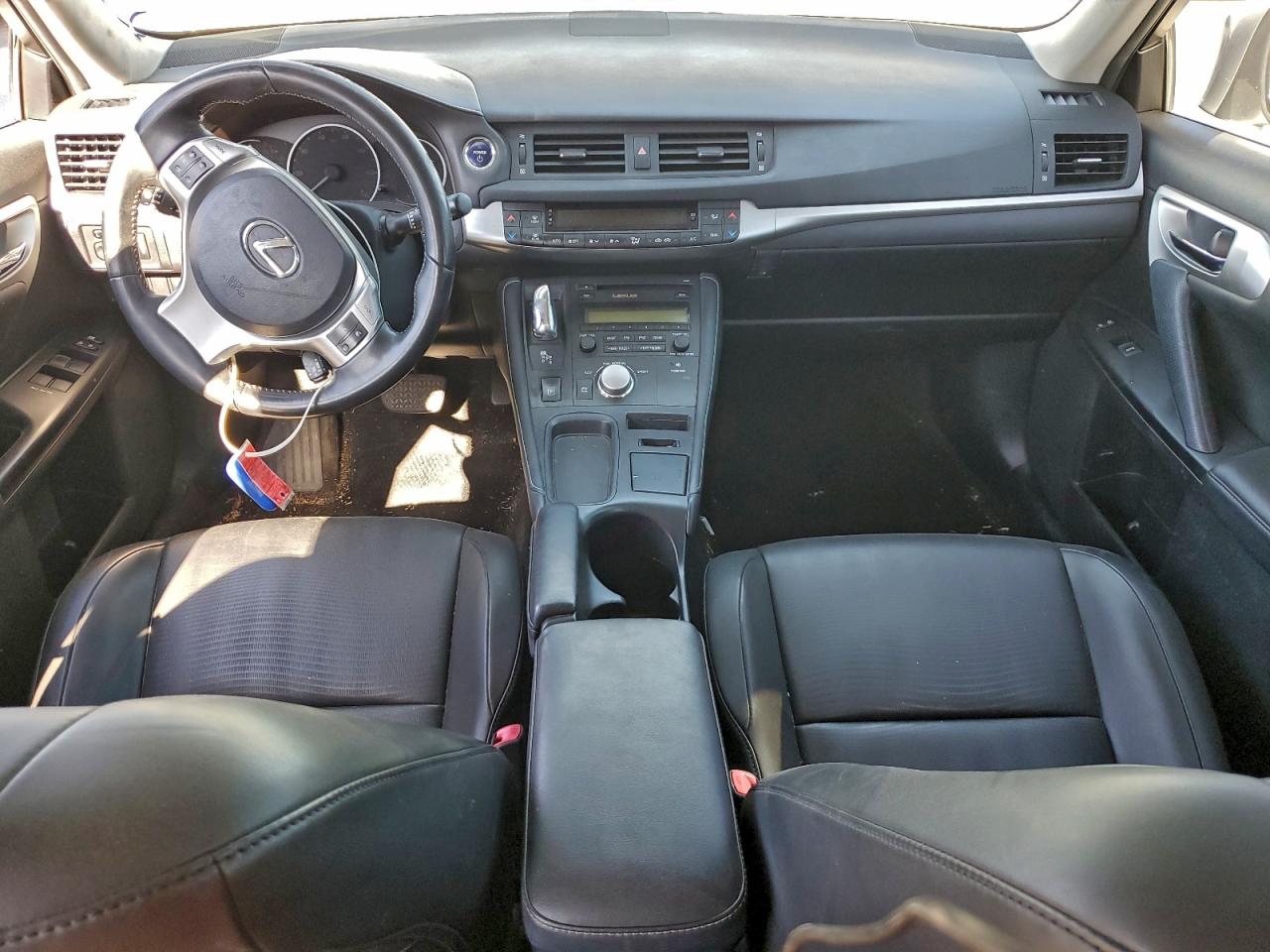 Lexus Ct 200 Image 2