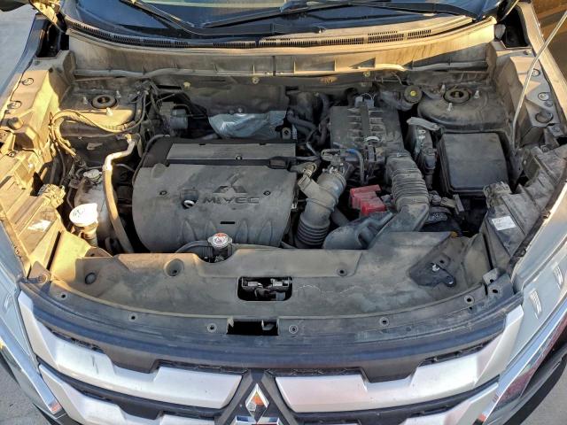 Mitsubishi Outlander Es Image 13