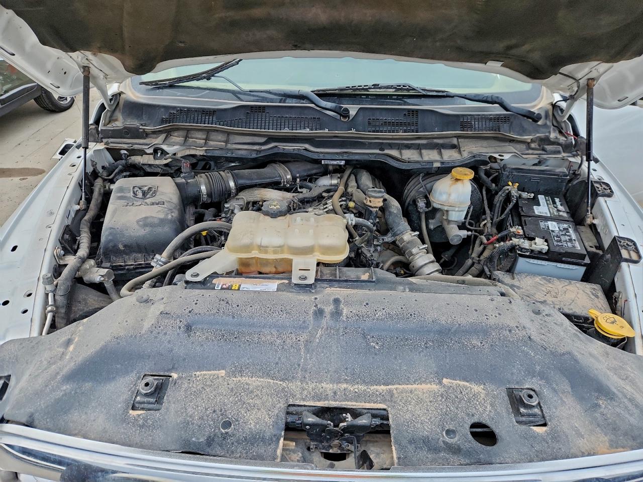 Ram 1500 Slt Image 3