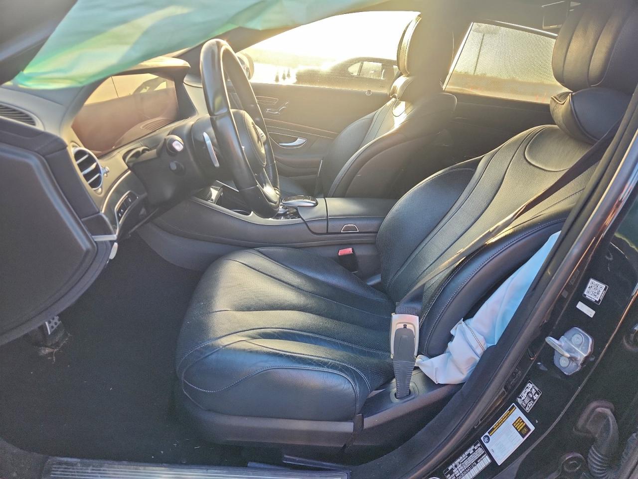 Mercedes-Benz S-Class 450 Image 11