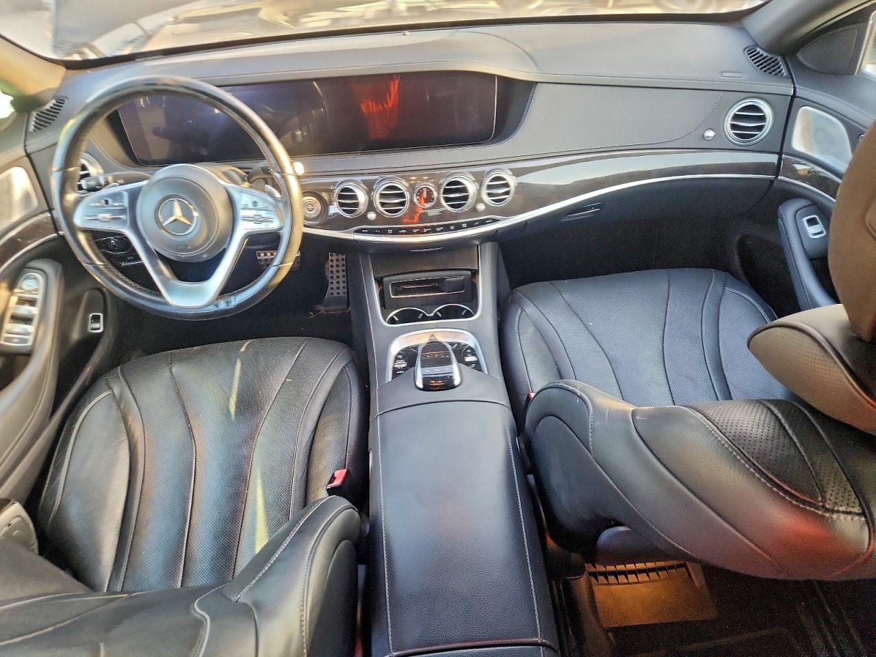 Mercedes-Benz S-Class 450 Image 12